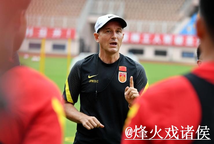 2026世界杯专家预测整理，新手判断和预测误区说明